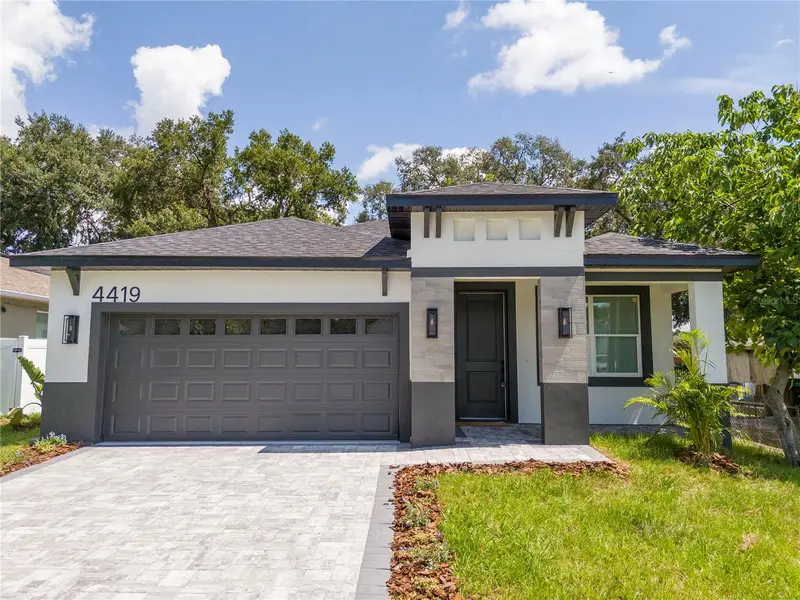 4419 College Dr, FL