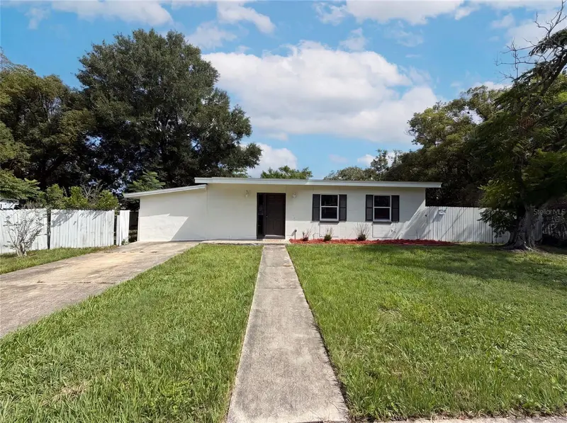 1502 Daroca Dr, FL