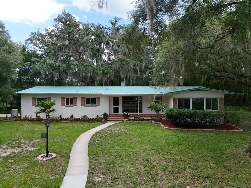 22 Poinsettia Dr, FL