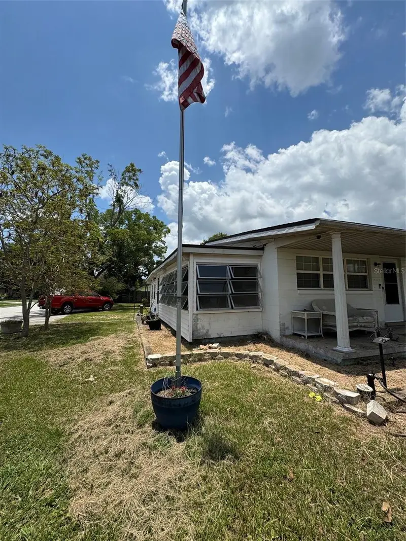1404 Emmett St, FL
