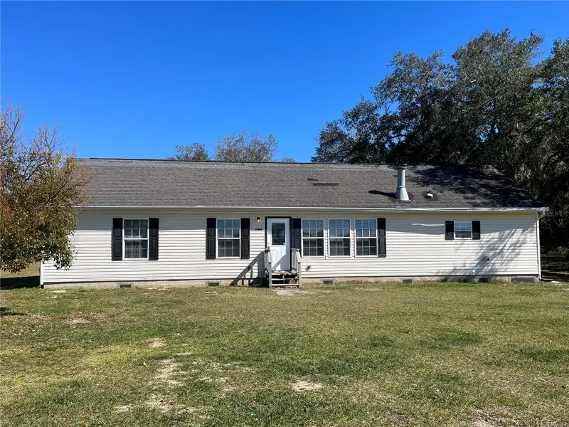 17448 Cemetery Rd, FL