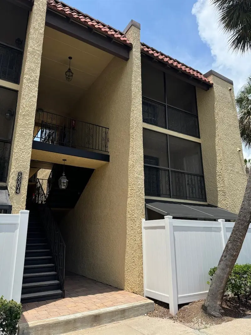 5304 W Kennedy Blvd #205, FL