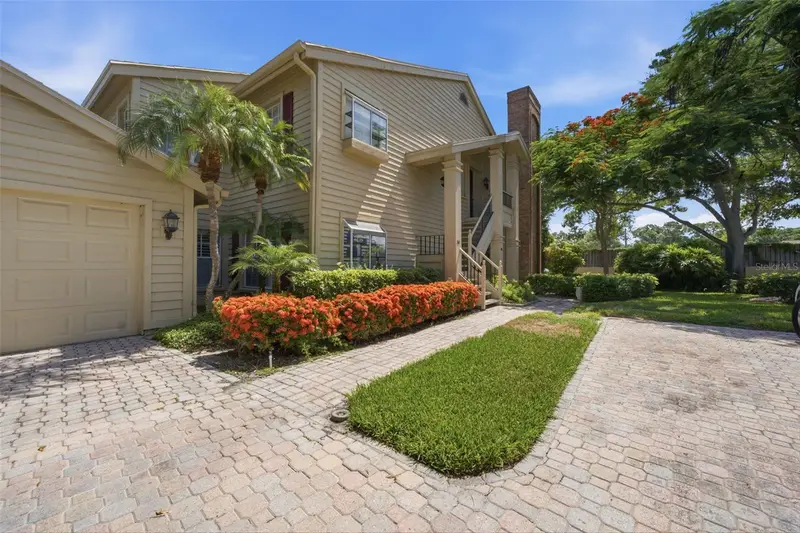 50 Pelican Pl #50, FL