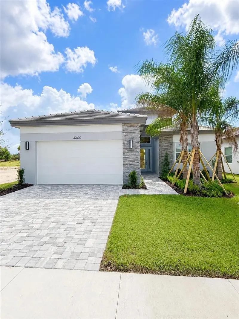 32630 Neroli St, FL
