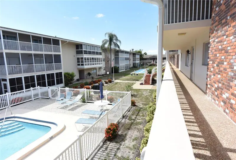 3751 S School Ave #26, FL
