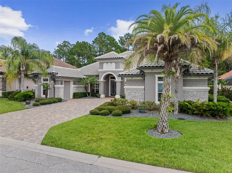 630 Woodbridge Dr, FL