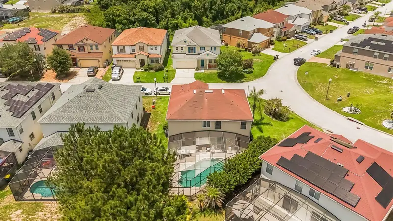 103 Bay Leaf Ln, FL