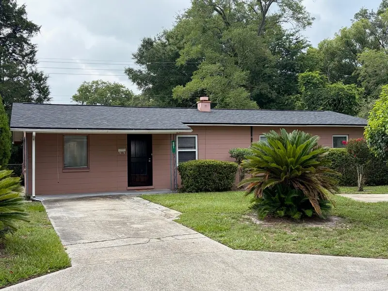 901 Ne 23rd St, FL
