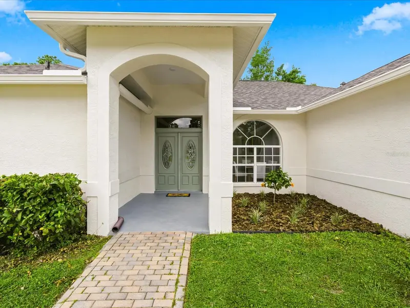 4617 Debbie Ln, FL