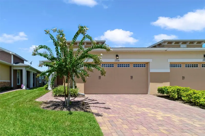 2516 Datura Loop, FL