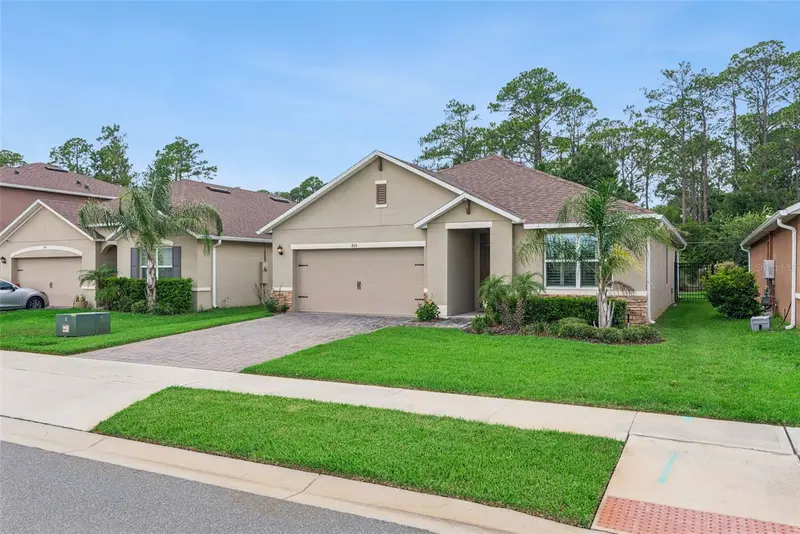 803 Lazio Cir, FL