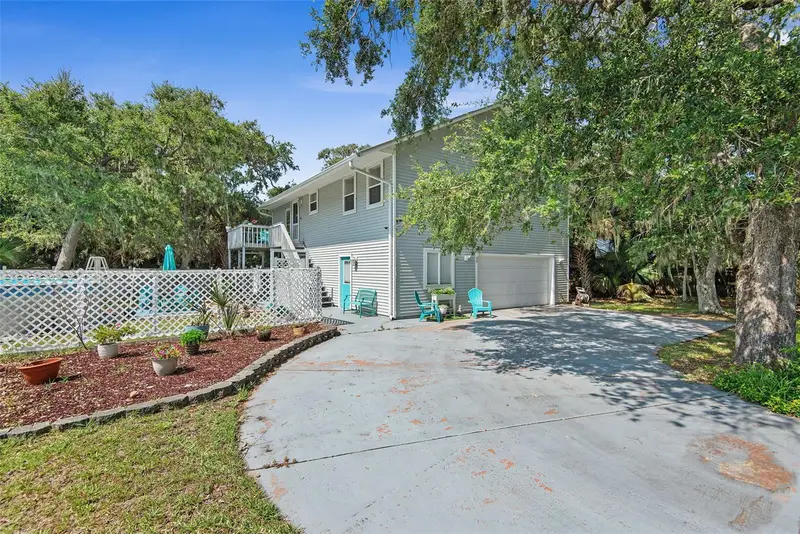 26 Beachside Dr, FL