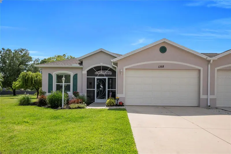 1358 Hedgewood Cir, FL