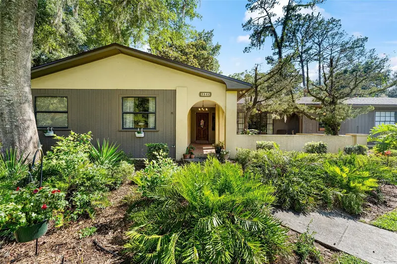 3845 Nw 37th Pl, FL