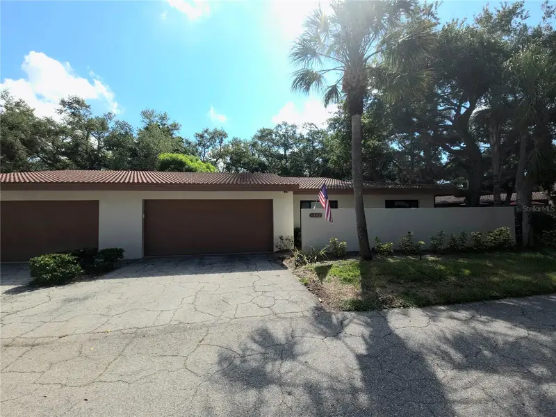 6402 Meadowlark Ln, FL