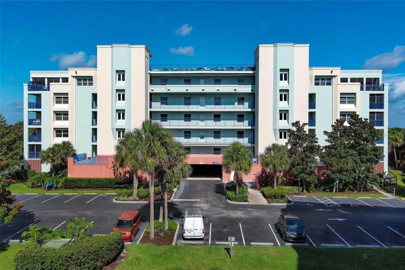 5300 S Atlantic Ave #9-304, FL
