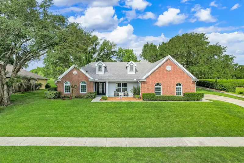 Clermont listing