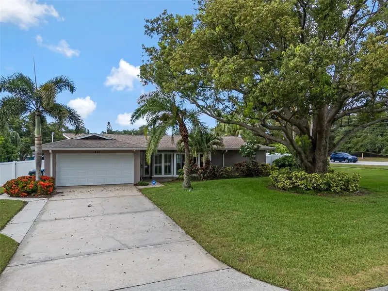 1801 Oak Park Dr N, FL