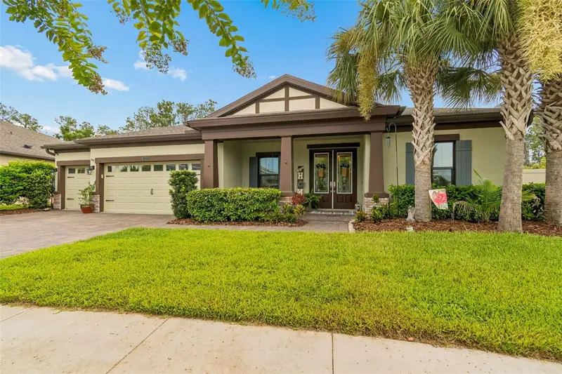 21882 Butterfly Kiss Dr, FL