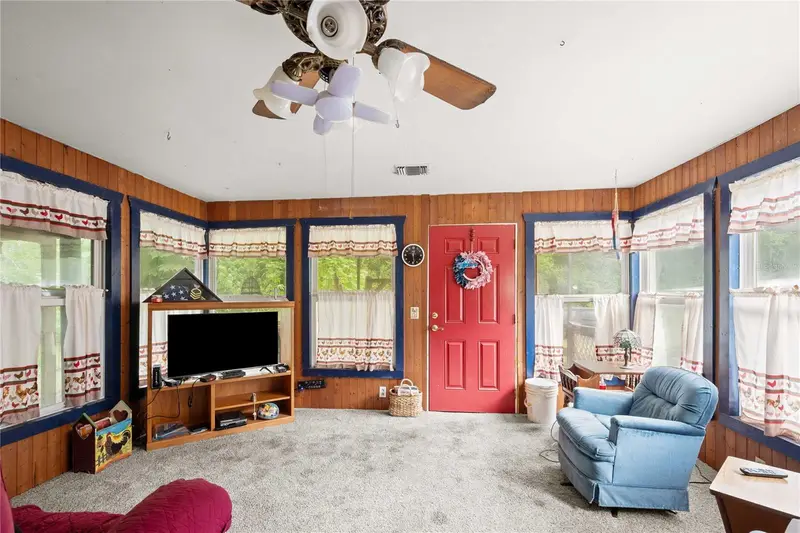 14702 Cr 719, FL
