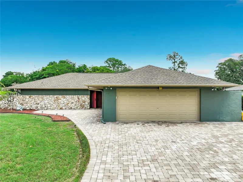 6193 Valerian Blvd, FL