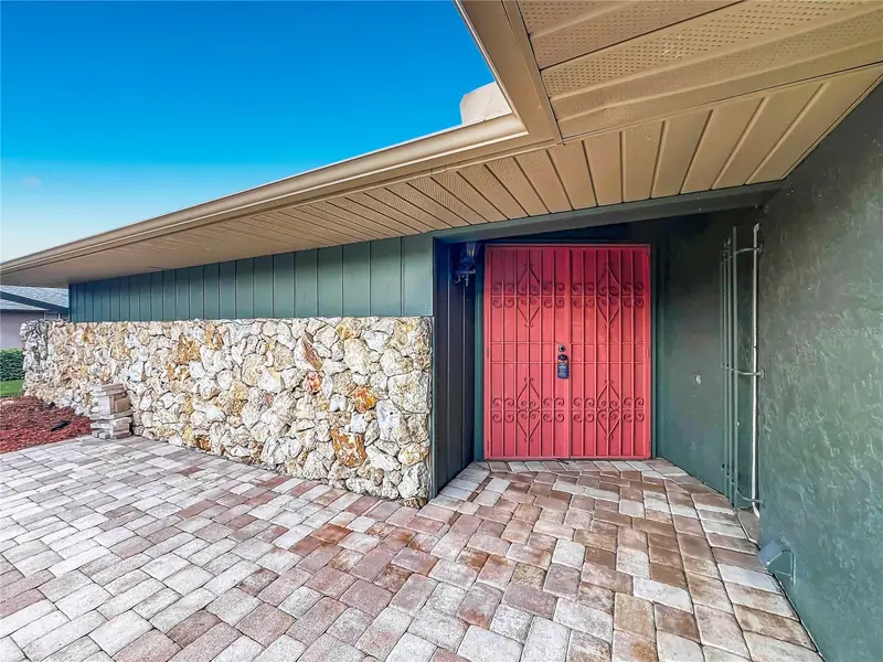 6193 Valerian Blvd, FL