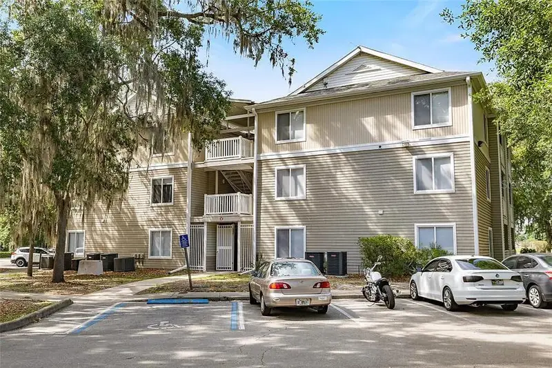 4000 Sw 23rd St #4-102, FL