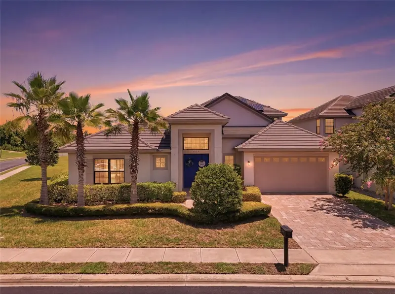 2562 Heritage Green Ave, FL