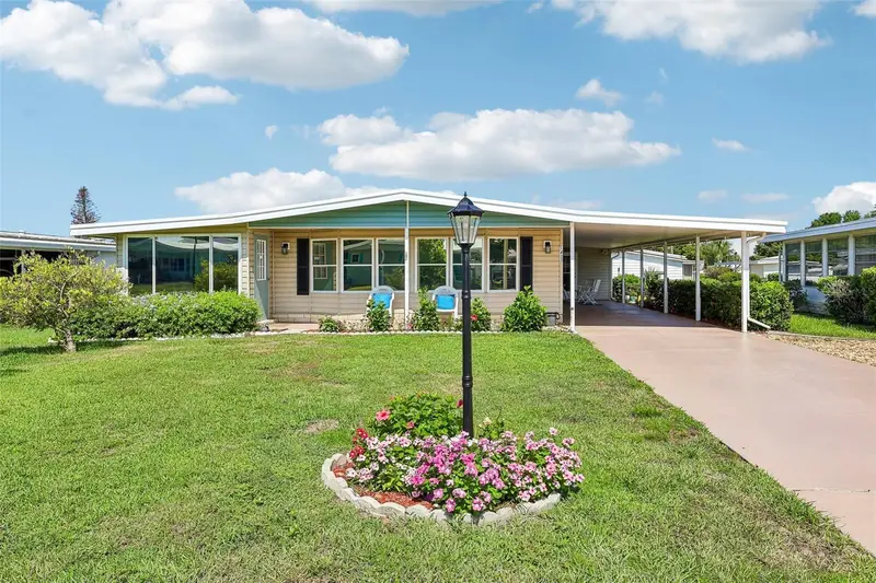 1433 Apache Cir, FL