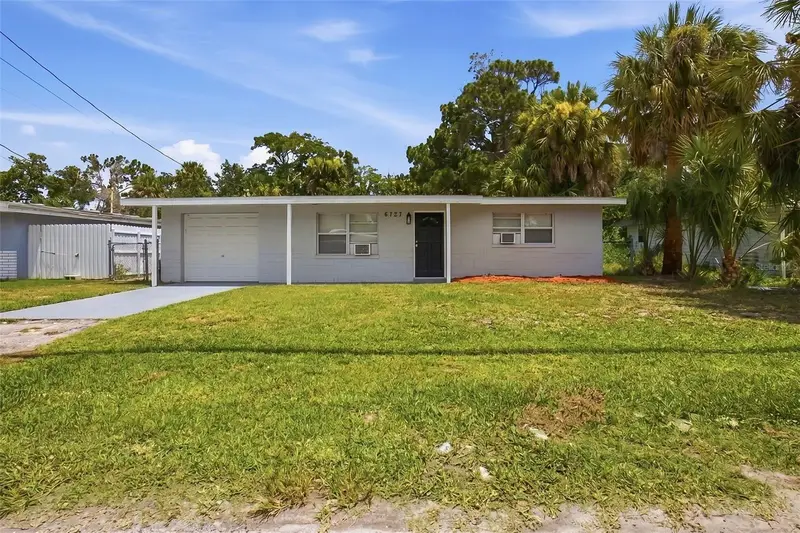 6727 Sandra Dr, FL