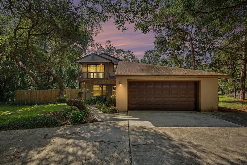 284 Clearview Rd, FL