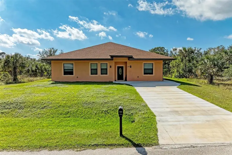 397 Doniphan Dr, FL
