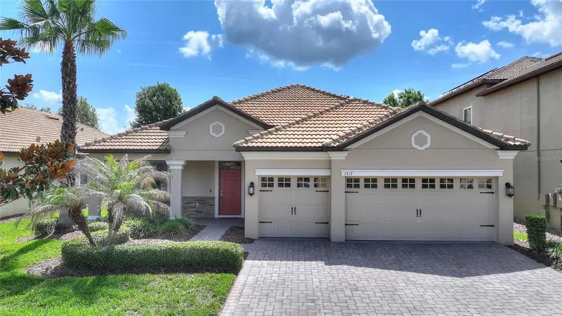 1317 Gleneagles Ln, FL