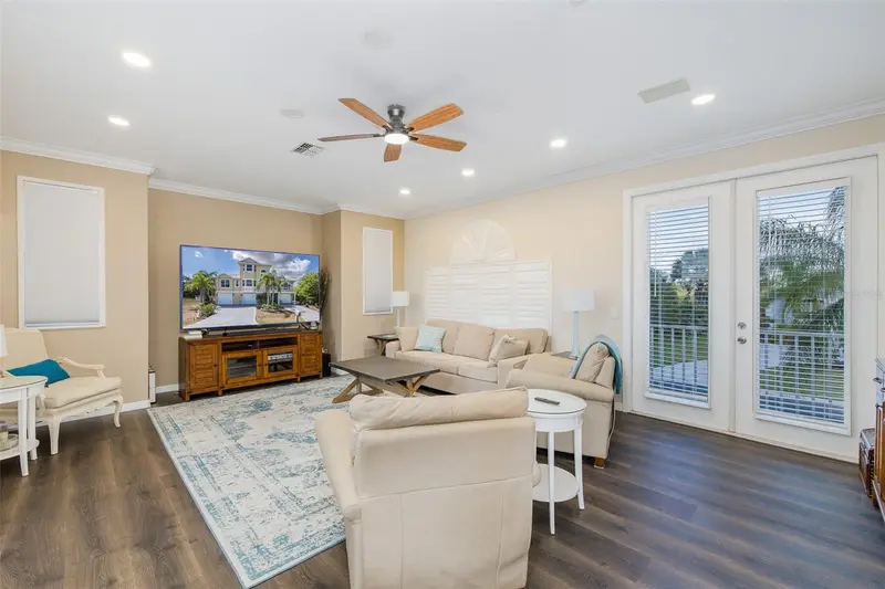 3020 Sheppards Crook Ct, FL