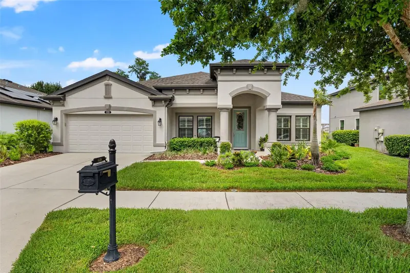 8320 Bluevine Sky Dr, FL