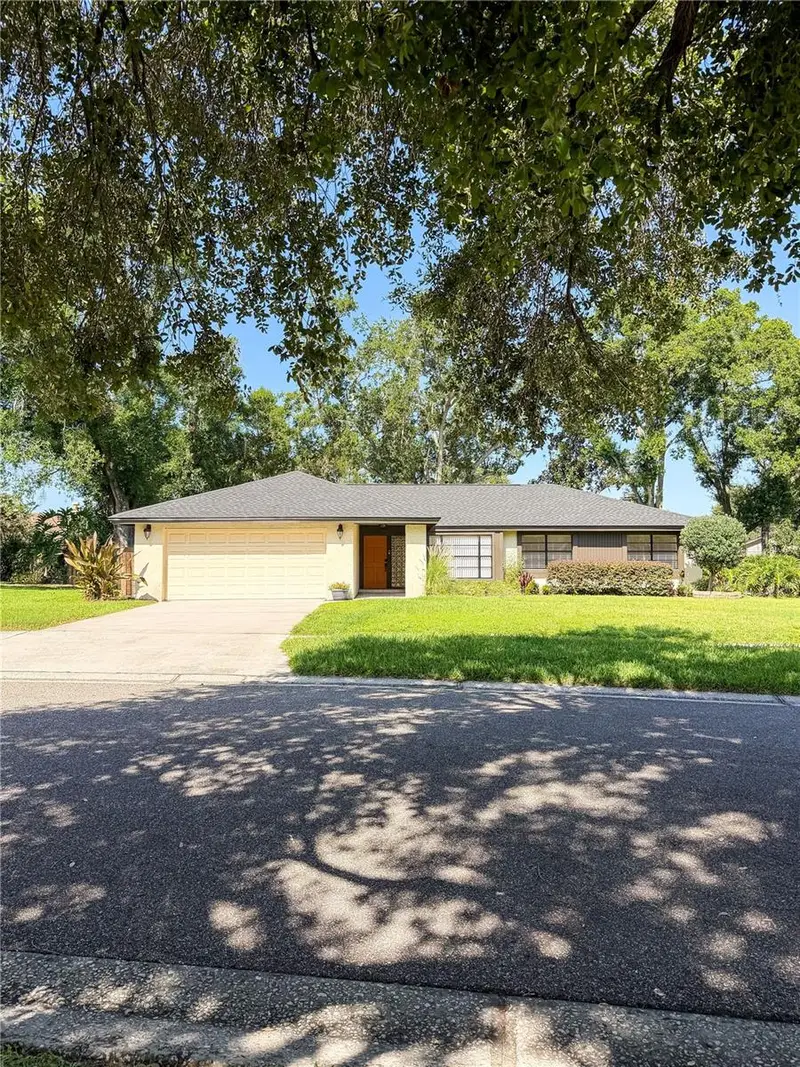 1315 Juniper Cir, FL