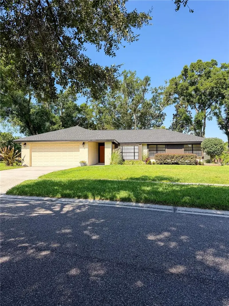 1315 Juniper Cir, FL