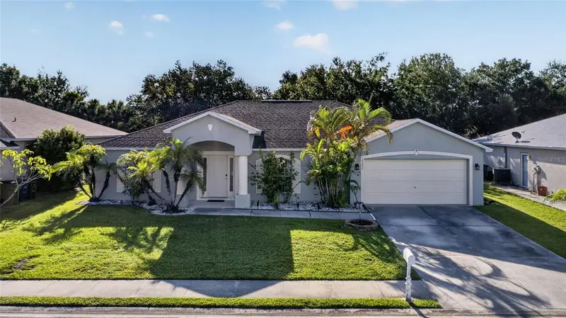 2502 Nature Pointe Loop, FL