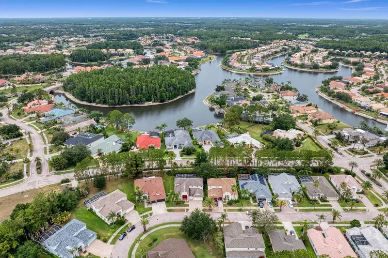 10411 Canary Isle Dr, FL