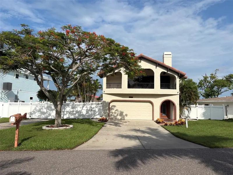 15810 Redington Dr, FL