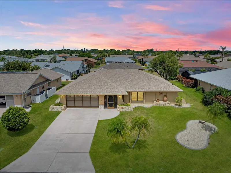5852 Lincoln Rd, FL