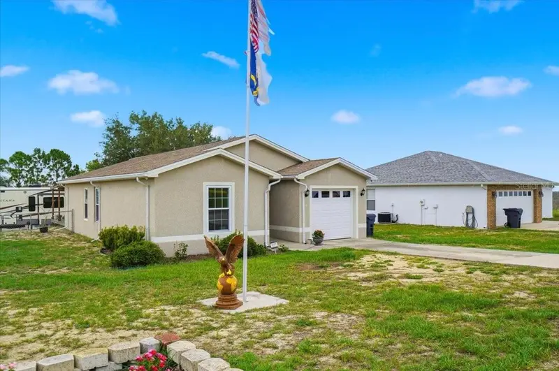 115 Seminole Rd, FL