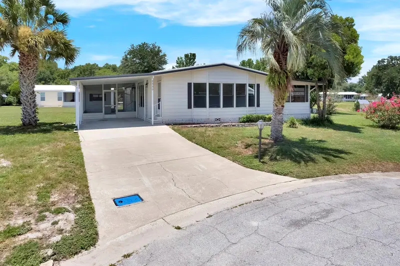 2330 Loveplum Ct, FL