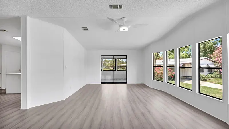 2330 Loveplum Ct, FL