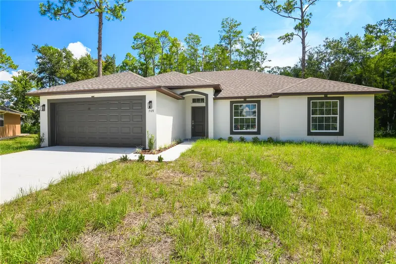 709 Fredrick Pl, FL