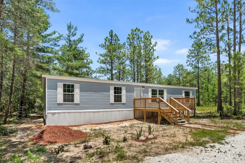 419 Lily Trl, FL