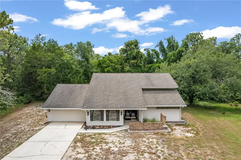 10 Sycamore Ct S, FL