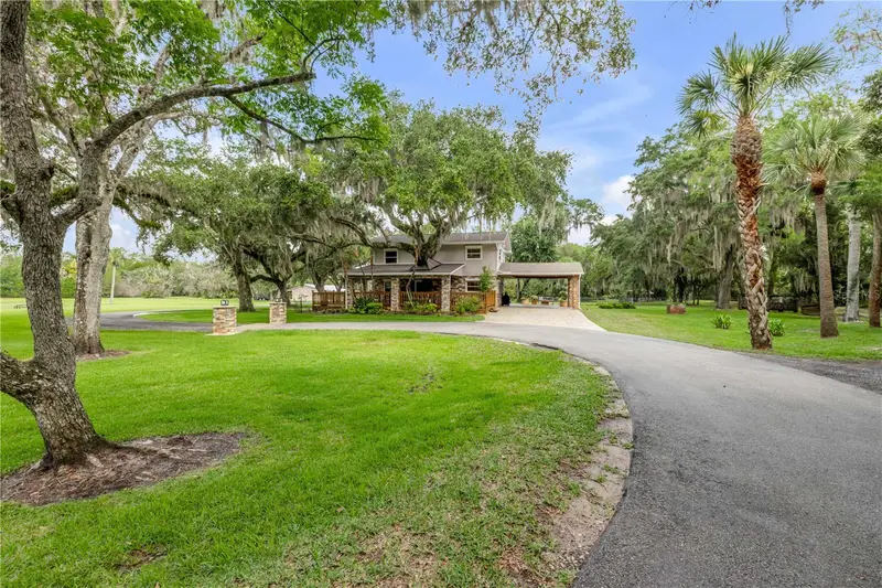 800 Hidden Oaks Ln, FL
