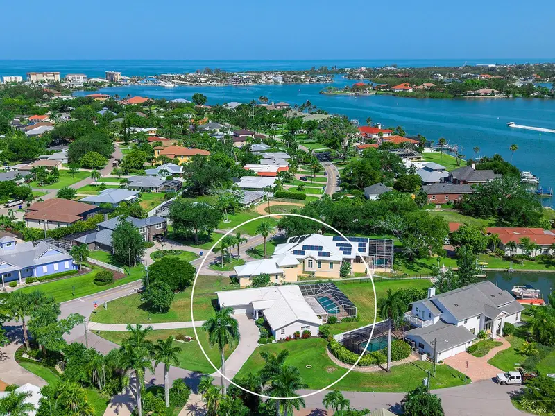 396 Bayshore Dr, FL