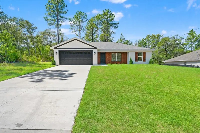 2784 W Paragon, FL